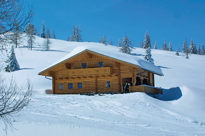 Fageralmhütte im Winter